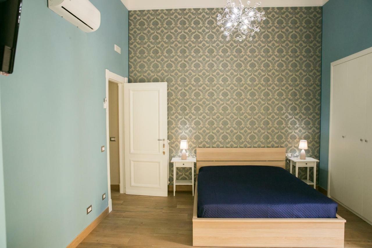 Casa Cairoli Hotel Наполи Екстериор снимка